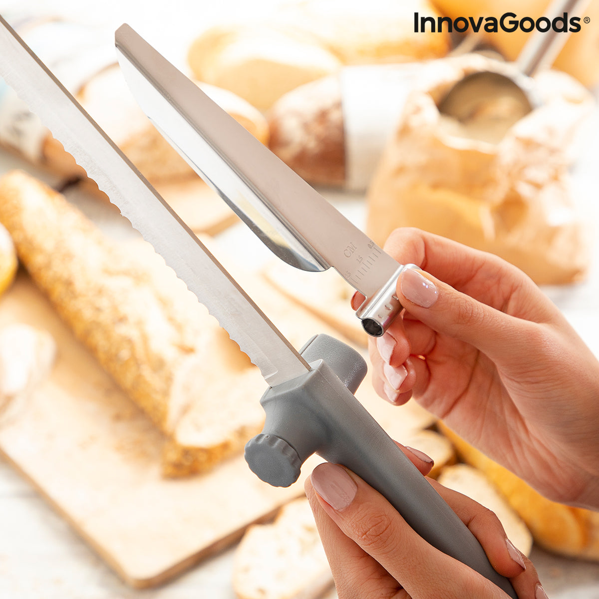 Bread Knife with Adjustable Cutting Guide Kutway InnovaGoods